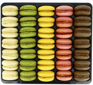 Traditional French Macaron Mix (5 Flavours) 70pcs Box Bards