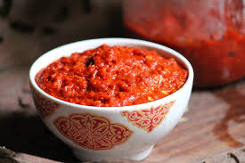 Garlic and Chilli Paste 1kg Tub Global