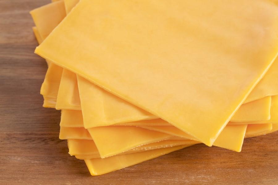 American Red Cheddar Sliced 1kg Packet Kitchen 2 Kitchen