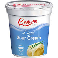 Sour Cream Light 400gm Tub Brownes